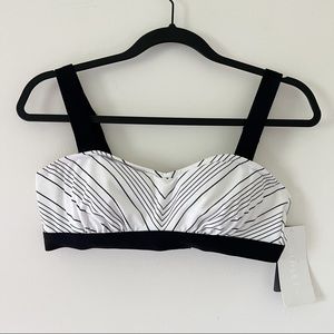 athleta | chevron bikini top black and white 34 B/C